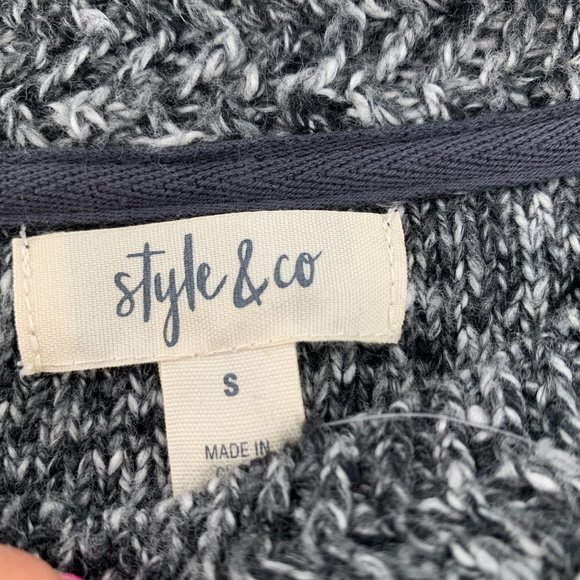 Brand New! Women's Style & Co Grey Long Sleeve knit Sweater Relaxed Fit Small - Picture 5 of 11